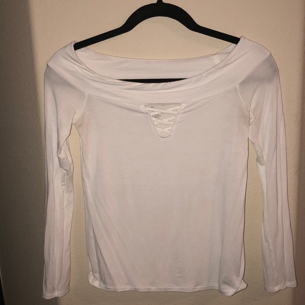 AE Off the Shoulder shirt